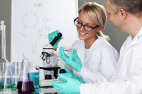 Modelli matematici di sistemi complessi e applicazioni in campo bio-medico