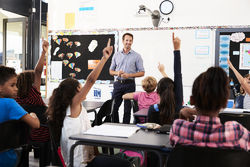 Contrasto (e prevenzione) alla diffusione di droghe | E Tempo dagire con nuove forme di dialogo