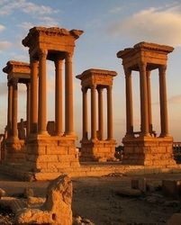 Palmyra. La storia e la bellezza minacciate dalla violenza