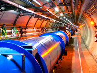 La ricerca del Bosone di Higgs a LHC (Grande Collisore ad Adroni)